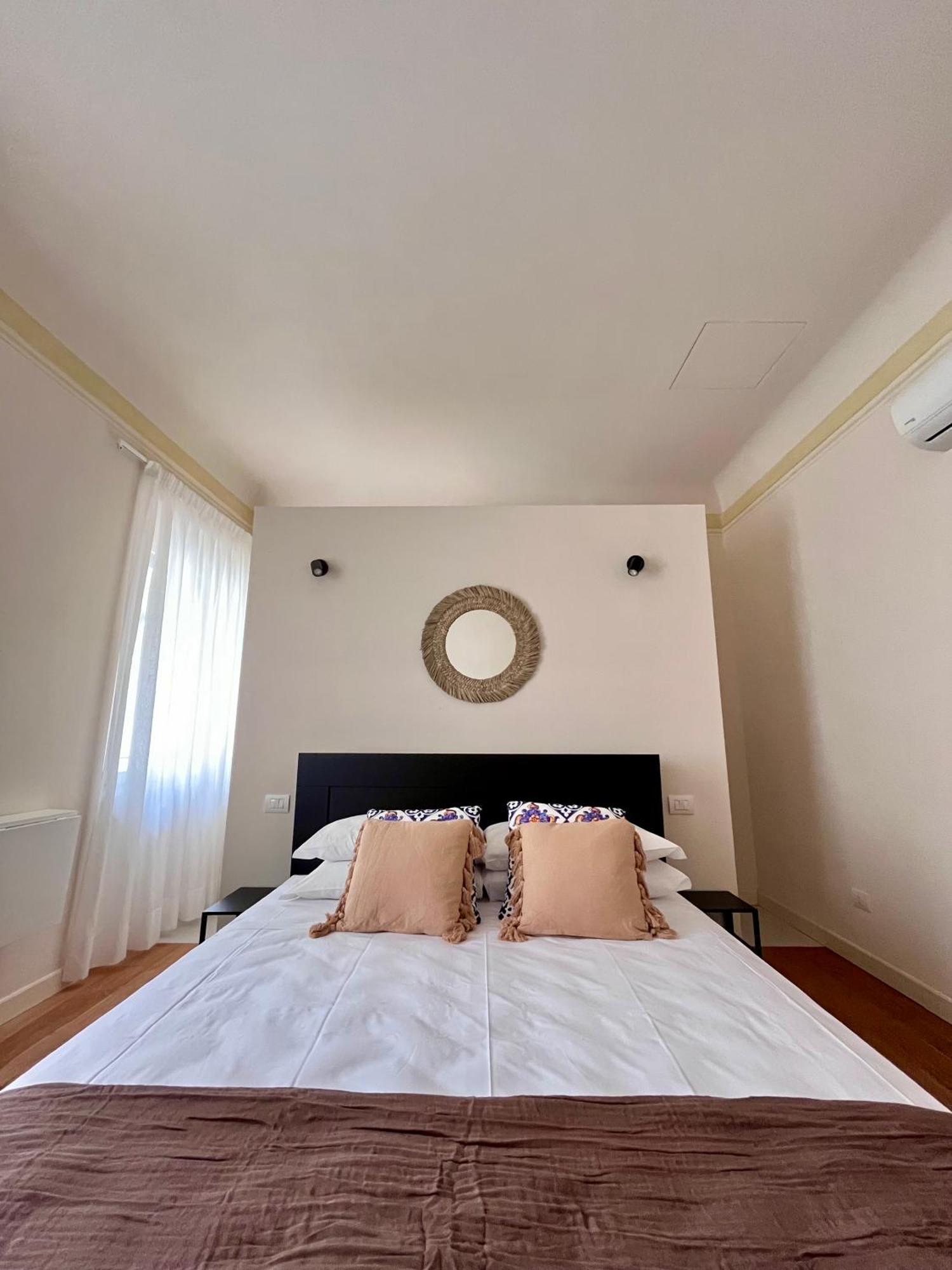 Stop&sleep Con Bagno Privato E Cucinotto A 5 Min Dagli Uffizi * Florence